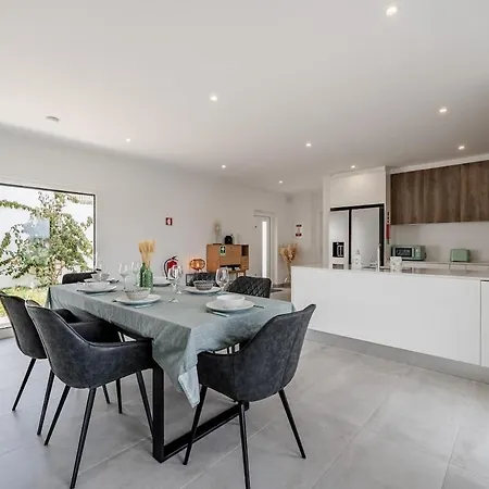 Hébergement de vacances Adao Lobo *