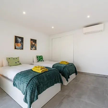 Adao Lobo Hébergement de vacances