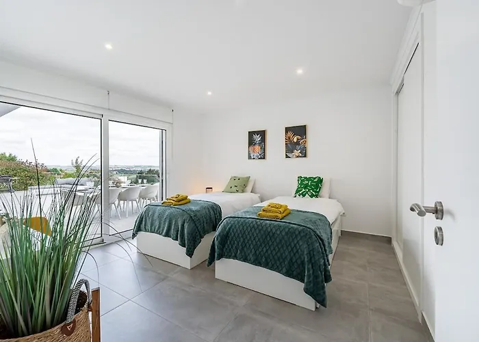 בית נופש Adao Lobo Cadaval