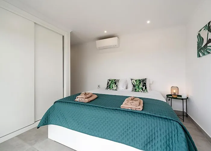 Adao Lobo בית נופש